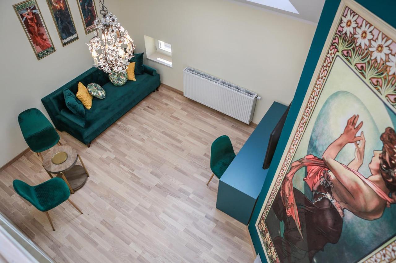 Апартаменты Main Square Platan Loft Collection Краков Экстерьер фото